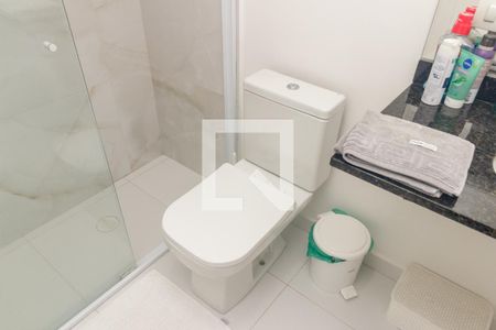 Apartamento para alugar com 117m², 2 quartos e 1 vaga Apartamento para alugar com 117m², 2 quartos e 1 vagaBanheiro