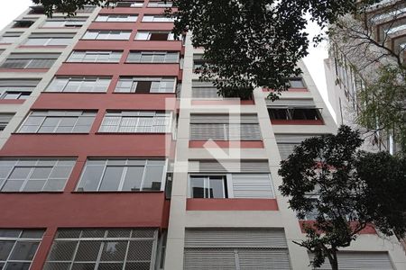 Apartamento para alugar com 117m², 2 quartos e 1 vaga Apartamento para alugar com 117m², 2 quartos e 1 vagaFachada