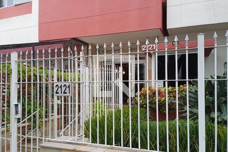 Apartamento para alugar com 117m², 2 quartos e 1 vaga Apartamento para alugar com 117m², 2 quartos e 1 vagaFachada