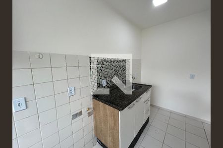 Apartamento para alugar com 65m², 2 quartos e 1 vagaCozinha