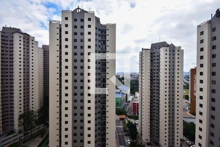 Apartamento à venda com 110m², 3 quartos e 2 vagas Apartamento à venda com 110m², 3 quartos e 2 vagasVista do Quarto 2