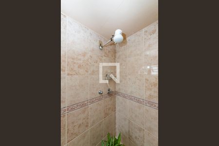 Casa à venda com 367m², 4 quartos e 5 vagasBanheiro de serviço