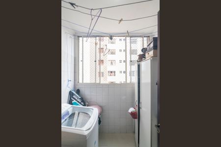 Apartamento à venda com 69m², 3 quartos e 1 vagaÁrea de Serviço