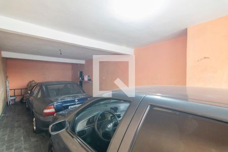 Casa à venda com 250m², 2 quartos e 2 vagasGaragem