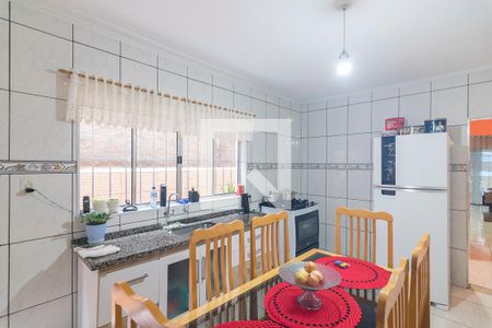 Casa à venda com 250m², 2 quartos e 2 vagasCozinha
