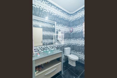 Casa à venda com 250m², 2 quartos e 2 vagasBanheiro