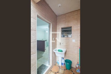 Casa à venda com 250m², 2 quartos e 2 vagasÁrea de Serviço