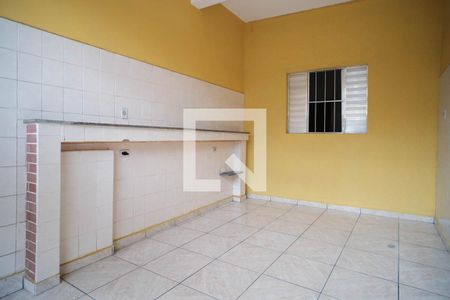 Casa para alugar com 80m², 2 quartos e 1 vagaÁrea de Serviço