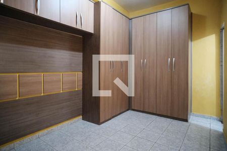 Quarto 2 de casa para alugar com 2 quartos, 80m² em Burgo Paulista, São Paulo