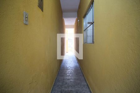 Casa para alugar com 80m², 2 quartos e 1 vagaCorredor