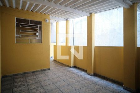 Casa para alugar com 80m², 2 quartos e 1 vagaÁrea de Serviço