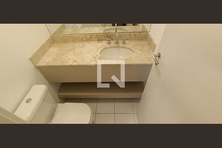 Apartamento à venda com 65m², 1 quarto e 2 vagasBanheiro Social