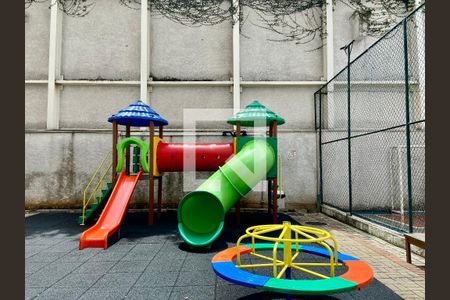 Apartamento à venda com 65m², 2 quartos e 1 vagaPlayground