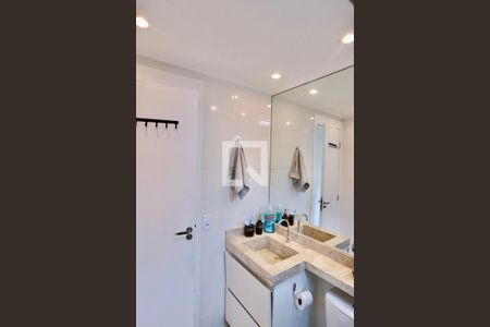 Apartamento à venda com 65m², 2 quartos e 1 vagaBanheiro do Quarto 1