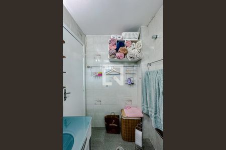 Apartamento à venda com 55m², 2 quartos e sem vagaBanheiro