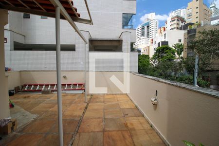 Apartamento à venda com 169m², 3 quartos e 1 vagaÁrea comum/ Área de serviço