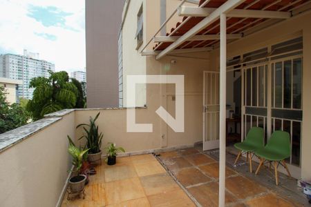 Apartamento à venda com 169m², 3 quartos e 1 vagaÁrea comum/ Área de serviço