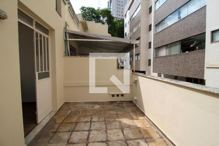 Apartamento à venda com 169m², 3 quartos e 1 vagacozinha/varanda