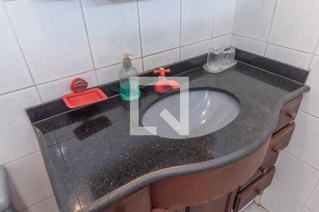 Casa à venda com 300m², 5 quartos e 3 vagas Casa à venda com 300m², 5 quartos e 3 vagasEdicula - Banheiro