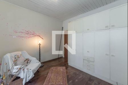 Casa à venda com 300m², 5 quartos e 3 vagas Casa à venda com 300m², 5 quartos e 3 vagasSuíte 2