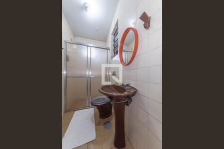 Casa à venda com 300m², 5 quartos e 3 vagas Casa à venda com 300m², 5 quartos e 3 vagasBanheiro da Suíte 2