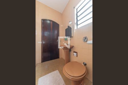 Casa à venda com 300m², 5 quartos e 3 vagas Casa à venda com 300m², 5 quartos e 3 vagasBanheiro da Suíte 3