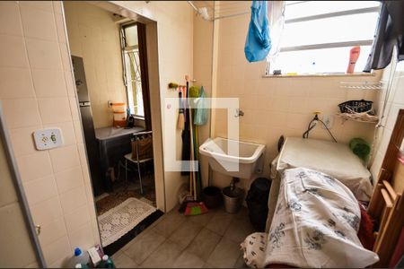 Apartamento à venda com 66m², 2 quartos e 1 vagaÁrea de Serviço