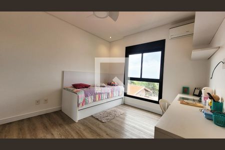 Casa de condomínio à venda com 300m², 4 quartos e 4 vagas Casa de condomínio à venda com 300m², 4 quartos e 4 vagasQuarto 2