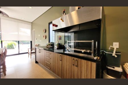 Casa de condomínio à venda com 300m², 4 quartos e 4 vagas Casa de condomínio à venda com 300m², 4 quartos e 4 vagasÁrea gourmet