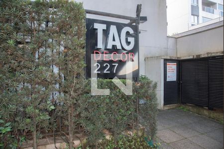 Apartamento à venda com 31m², 1 quarto e 1 vaga Apartamento à venda com 31m², 1 quarto e 1 vagaFrente