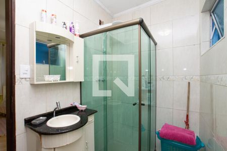 Casa à venda com 230m², 4 quartos e 4 vagas Casa à venda com 230m², 4 quartos e 4 vagasBanheiro da Suíte