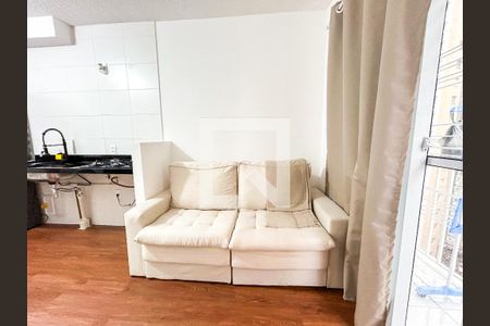 Apartamento para alugar com 34m², 2 quartos e sem vaga Apartamento para alugar com 34m², 2 quartos e sem vagaSala