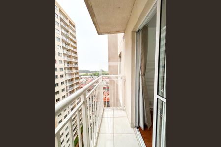 Apartamento para alugar com 34m², 2 quartos e sem vaga Apartamento para alugar com 34m², 2 quartos e sem vagavaranda