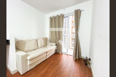 Apartamento para alugar com 34m², 2 quartos e sem vaga Apartamento para alugar com 34m², 2 quartos e sem vagaSala
