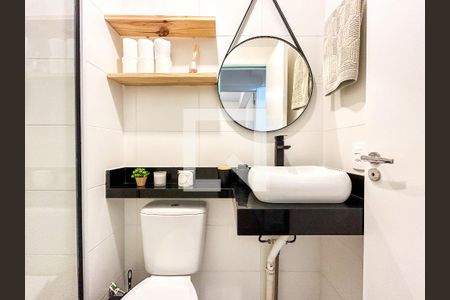 Apartamento para alugar com 34m², 2 quartos e sem vaga Apartamento para alugar com 34m², 2 quartos e sem vagaBanheiro