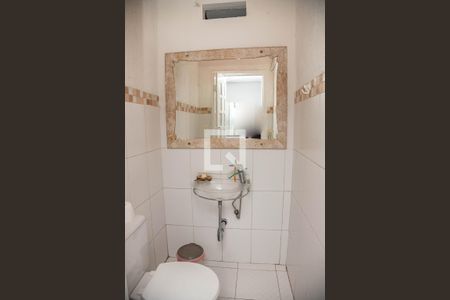 Casa à venda com 230m², 4 quartos e 3 vagasLavabo