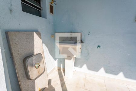 Casa à venda com 230m², 4 quartos e 3 vagasCasa 2 - área de serviço