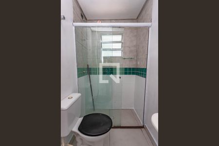 Casa à venda com 230m², 4 quartos e 3 vagasCasa 2 - banheiro