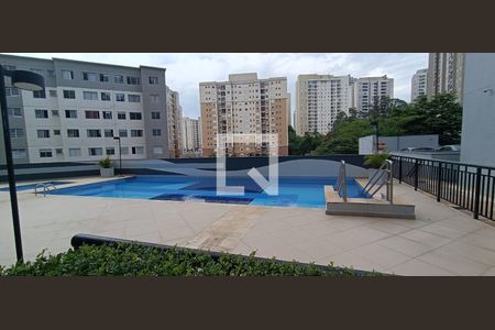 Apartamento para alugar com 75m², 3 quartos e 1 vagaÁrea comum - Piscina