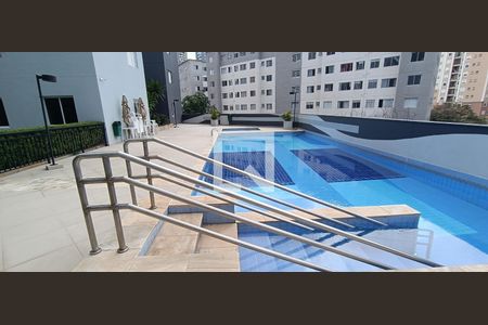 Apartamento para alugar com 75m², 3 quartos e 1 vagaÁrea comum - Piscina