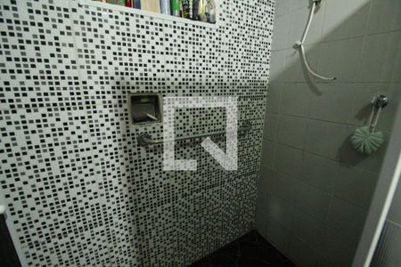 Casa à venda com 253m², 4 quartos e 1 vagaBanheiro social