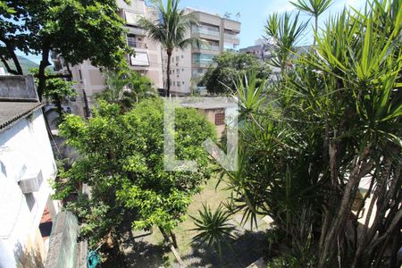 Casa à venda com 253m², 4 quartos e 1 vagaTerraço - Vista