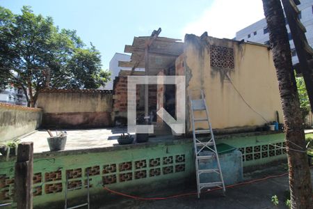 Casa à venda com 253m², 4 quartos e 1 vagaQuintal/edícula