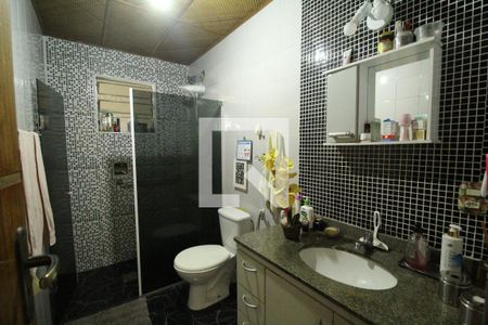 Casa à venda com 253m², 4 quartos e 1 vagaBanheiro social