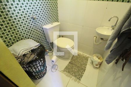 Casa à venda com 253m², 4 quartos e 1 vagaBanheiro da suíte