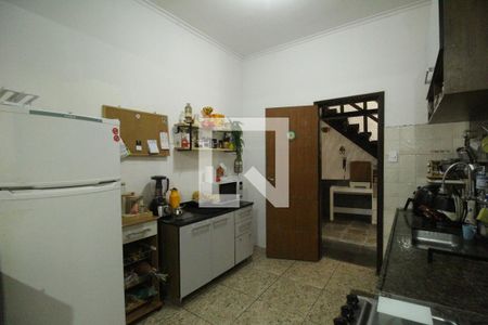 Casa à venda com 253m², 4 quartos e 1 vagaCozinha