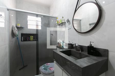 Casa à venda com 250m², 2 quartos e 4 vagas Casa à venda com 250m², 2 quartos e 4 vagasBanheiro 1
