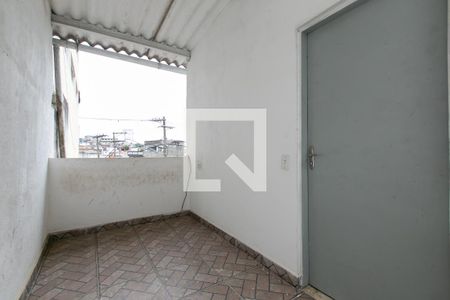 Casa à venda com 250m², 2 quartos e 4 vagas Casa à venda com 250m², 2 quartos e 4 vagasEdícula