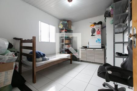 Casa à venda com 250m², 2 quartos e 4 vagas Casa à venda com 250m², 2 quartos e 4 vagasEdícula