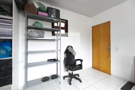 Casa à venda com 250m², 2 quartos e 4 vagas Casa à venda com 250m², 2 quartos e 4 vagasEdícula